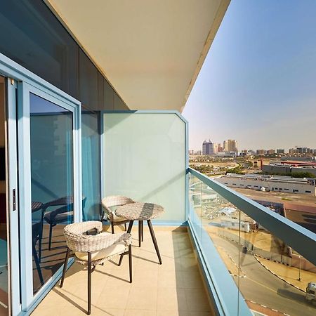 Radisson Blu Hotel Apartment Dubai Silicon Oasis Екстер'єр фото