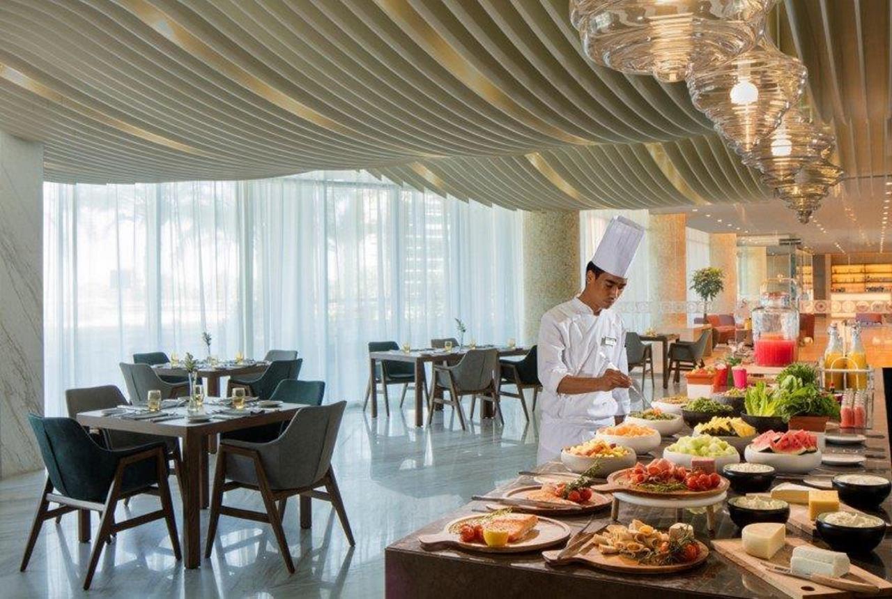 Radisson Blu Hotel Apartment Dubai Silicon Oasis Екстер'єр фото