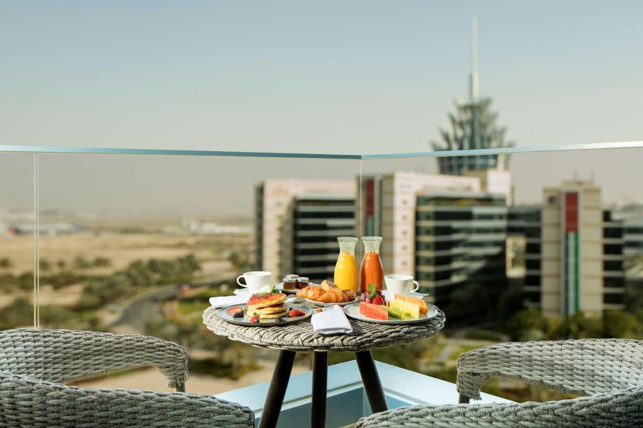 Radisson Blu Hotel Apartment Dubai Silicon Oasis Екстер'єр фото