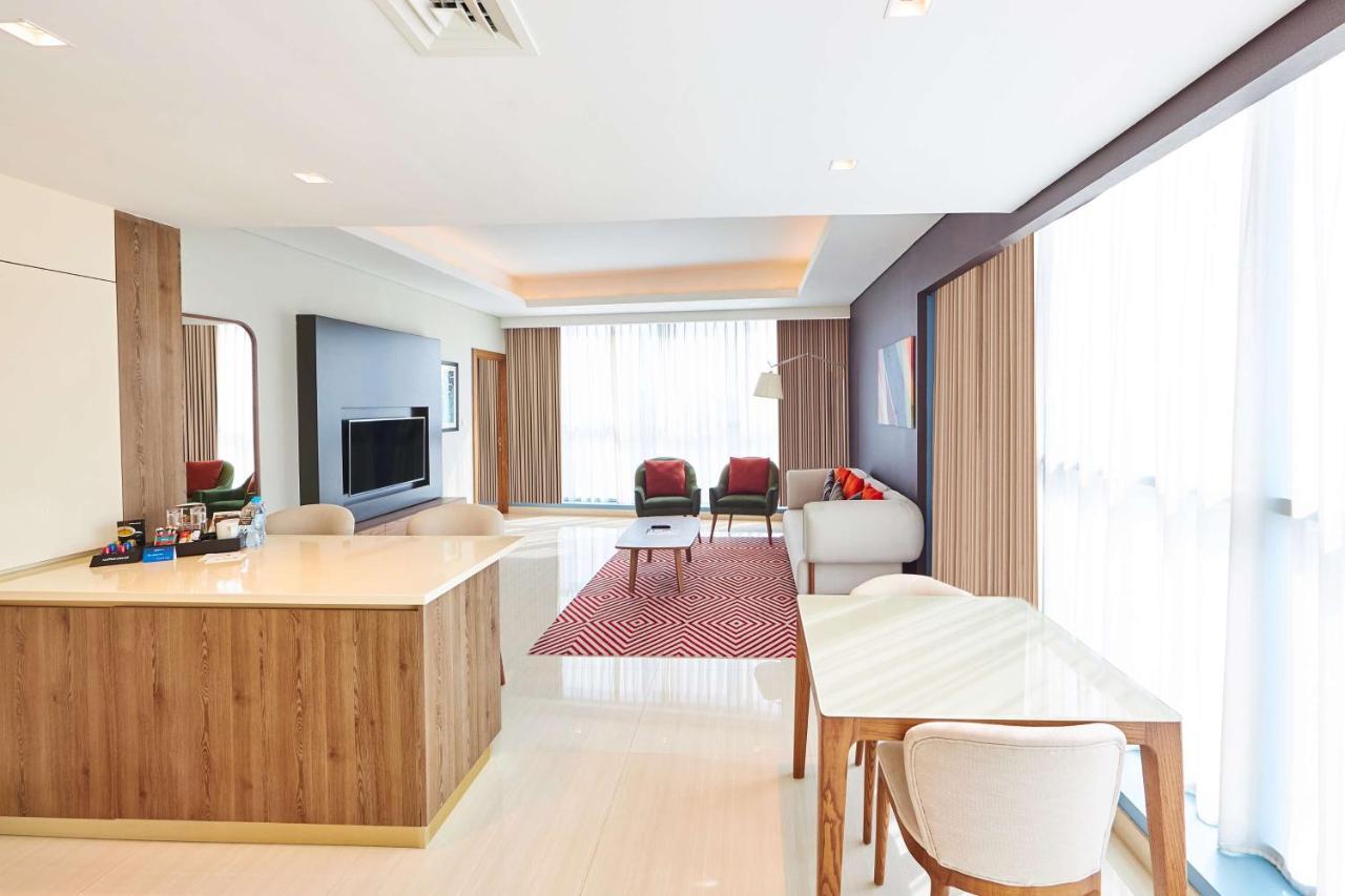 Radisson Blu Hotel Apartment Dubai Silicon Oasis Екстер'єр фото